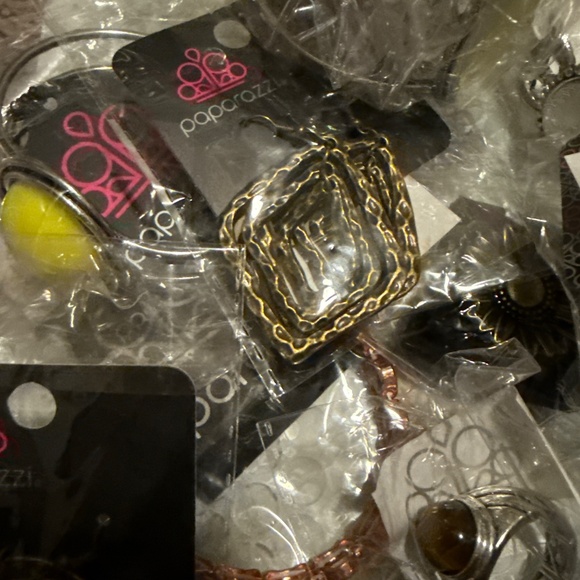 Jewelry - Picture 2 of 3